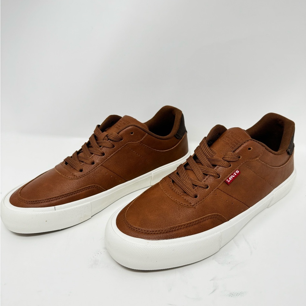 NWOB Levi's Men's Munro Retro Low-Top Sneakers Vegan‎ Leather Size 7 Never Worn - Picture 3 of 14